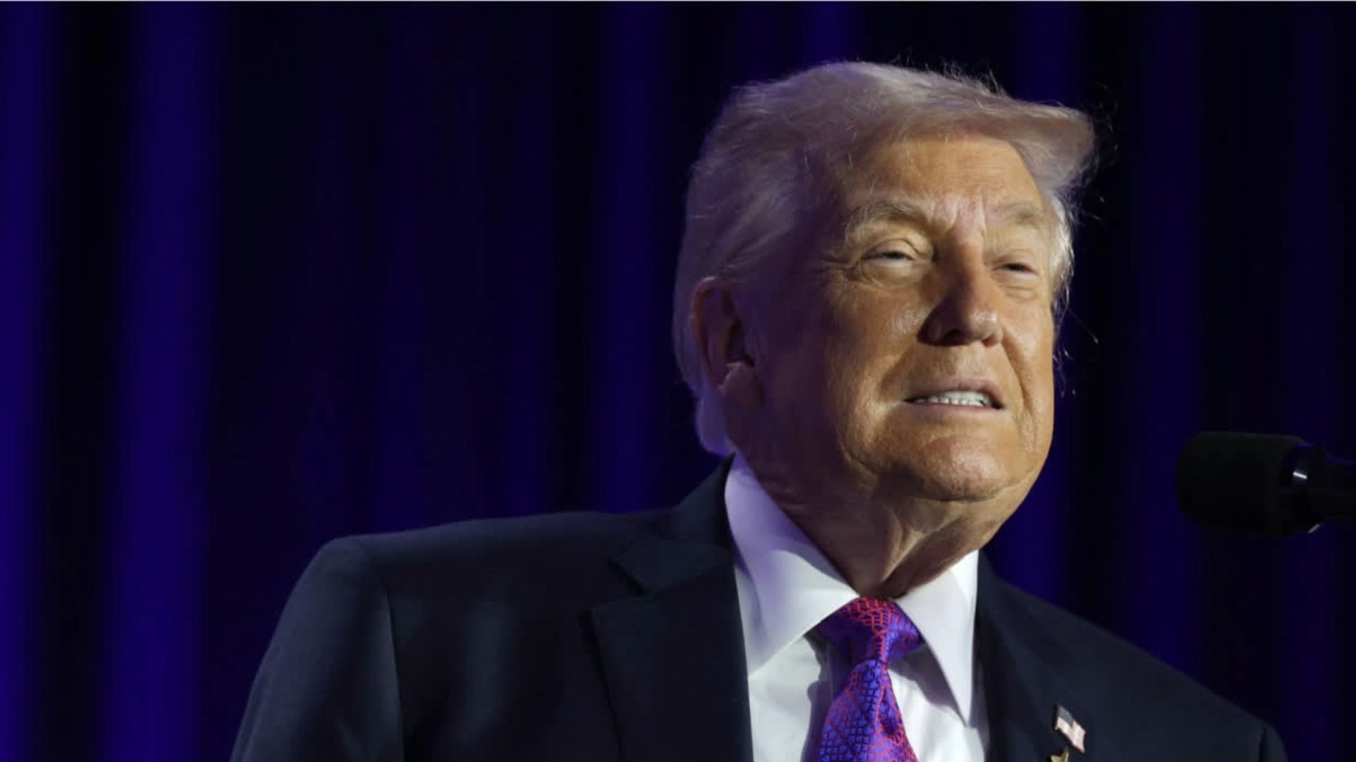 Trump wollte Flughafen und Bahnhof nach sich benennen