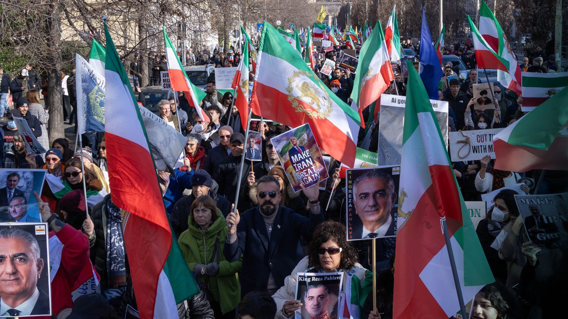 Weltweite Solidarität mit Protest im Iran