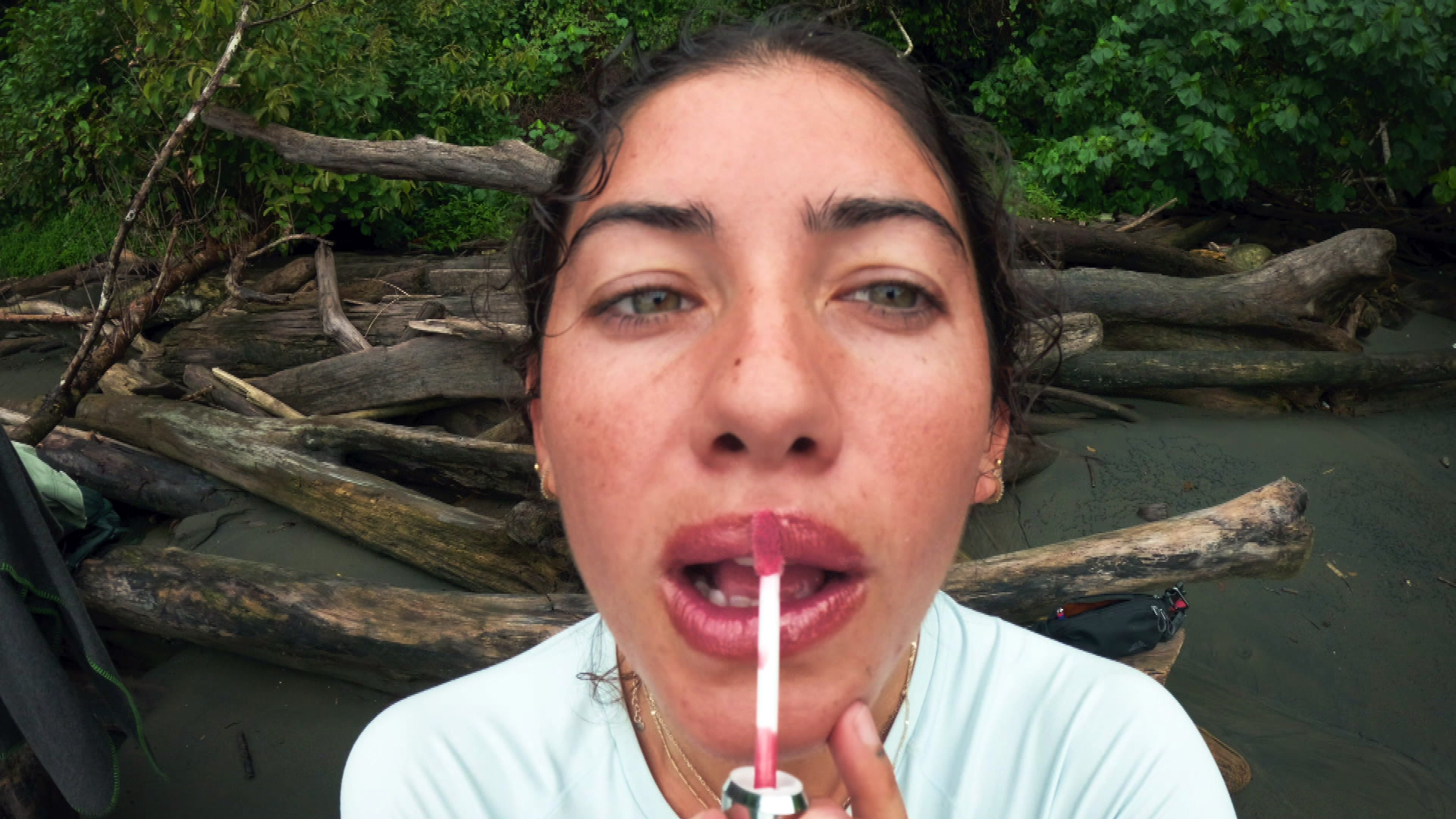 Mit Lipgloss und Shelter gegen die Angst