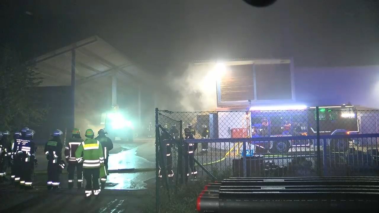 Brand in Bad Windsheim: Biomasse-Heizkraftwerk in Flammen
