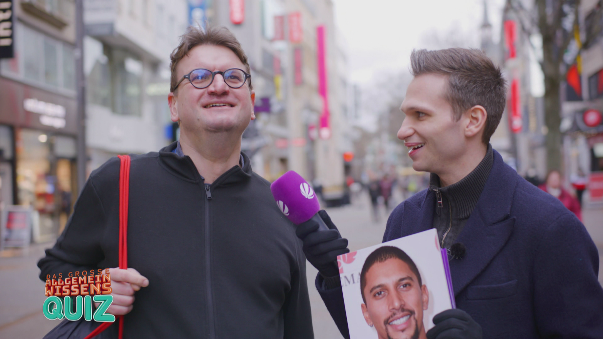 Knapp daneben ist auch vorbei: "Mesut Özil, wenn er singen könnte!"