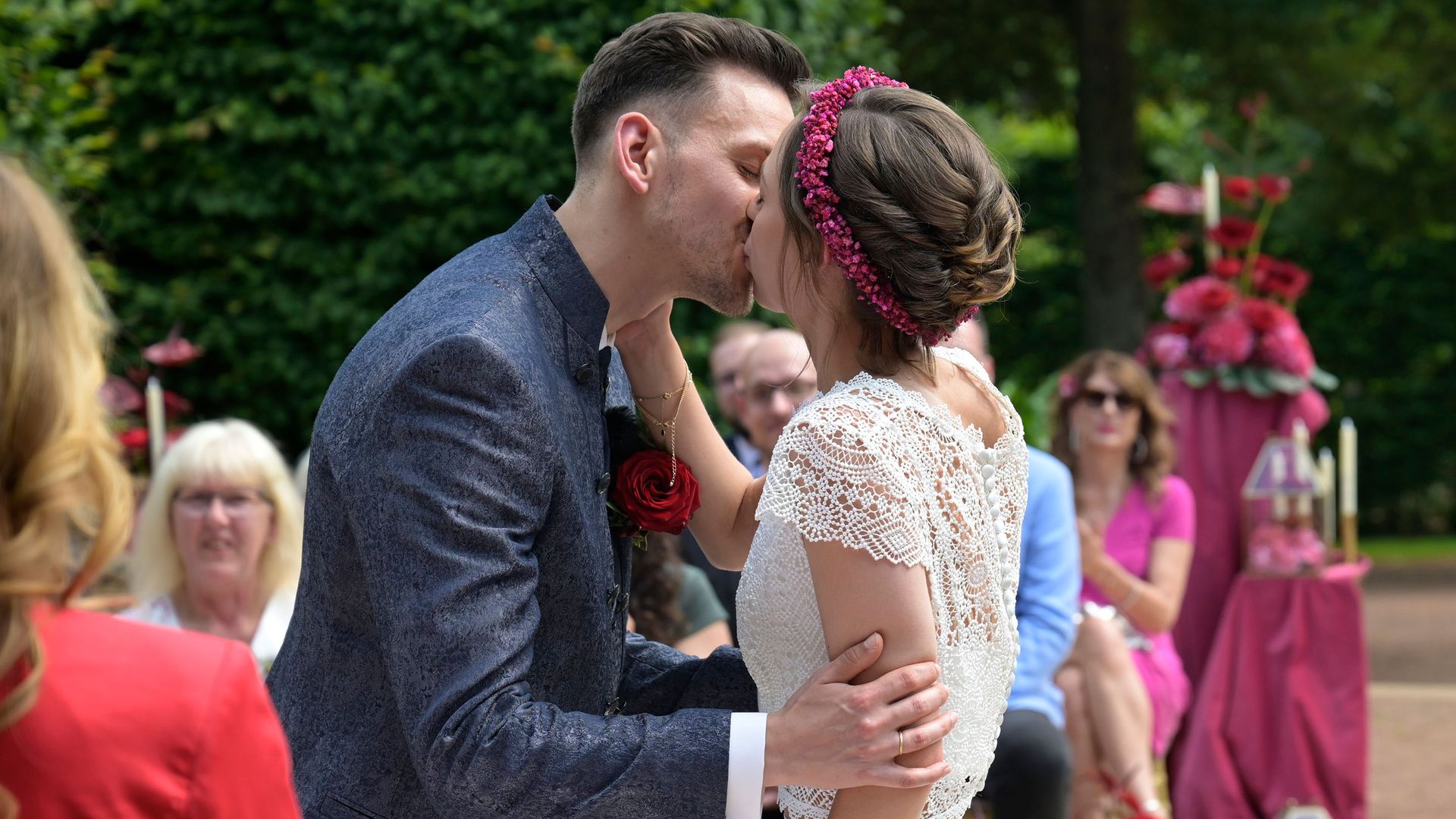 Emma und Christian: Mit Leichtigkeit ins Eheleben