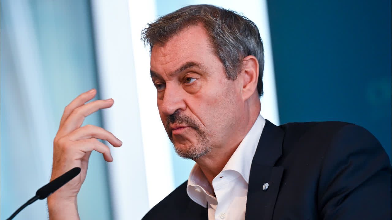 Söder will den Kündigungsschutz lockern