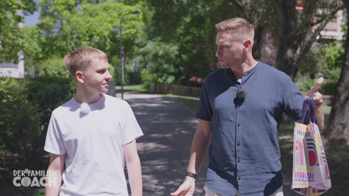 Der Familiencoach - Erziehung kinderleicht! DER FAMILIENCOACH - ERZIEHUNG KINDERLEICHT! - 01. STAFFEL Folge 6: Stolperstein Social Media
