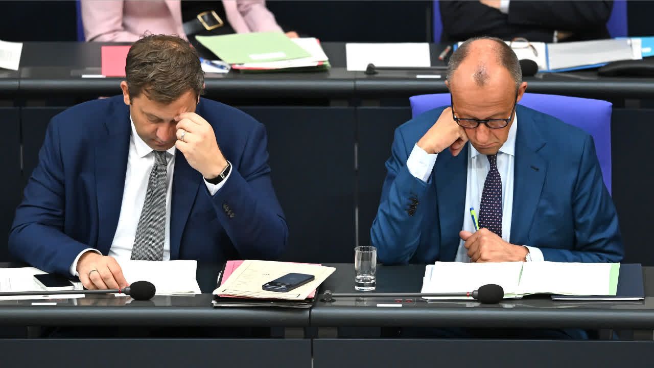 Klare Mehrheit sieht Regierung geschwächt
