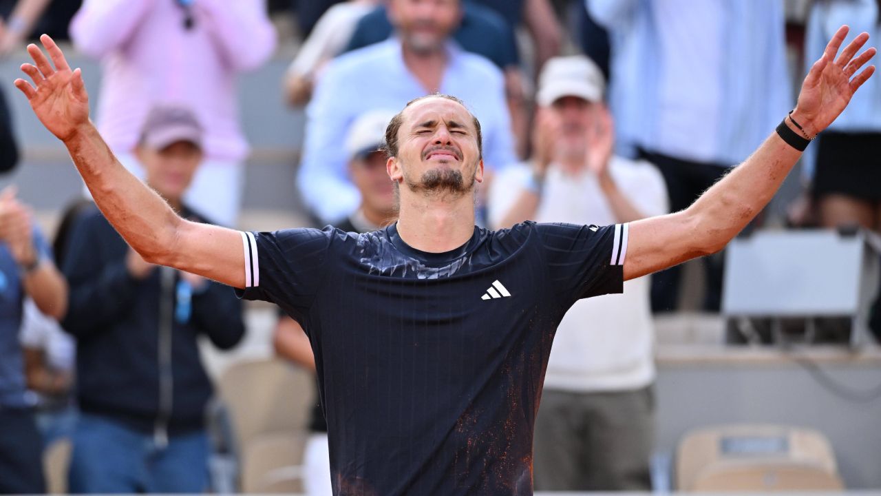 French Open - Fans scherzen: "Oma Zverev als fehlendes Puzzlestück"