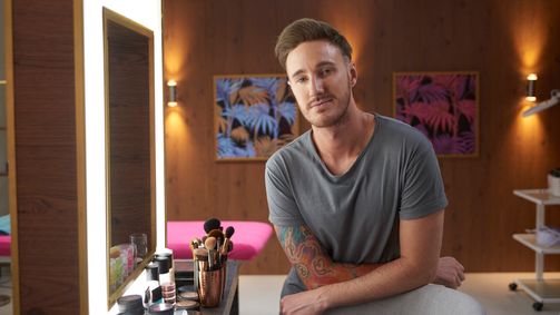 Body Fixers - Die Beauty Profis Body Fixers - Die Beauty Profis Folge 10: Haarige Geheimnisse