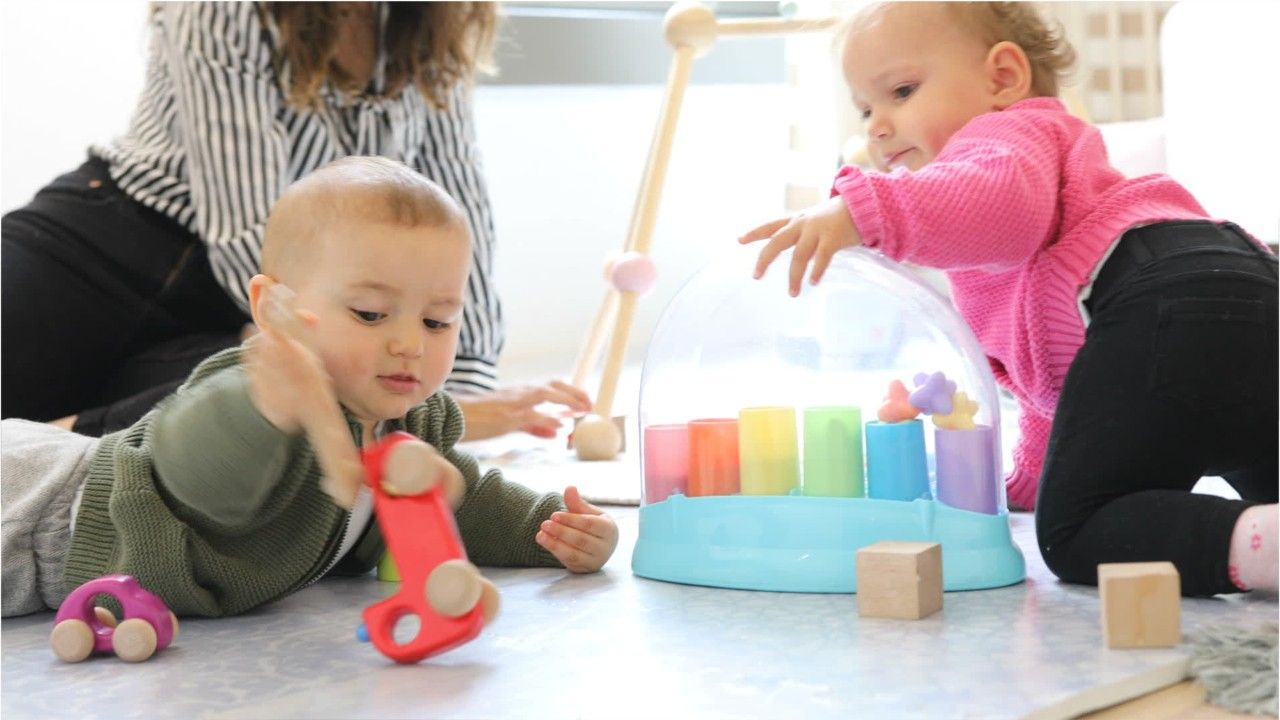 Zu wenig Kinder: Erste Kitas müssen schließen