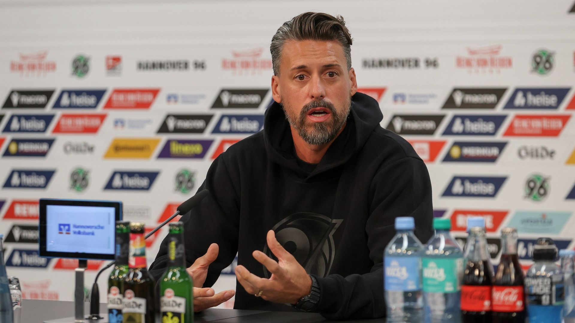 Hannover 96: Rückkehr in die Bundesliga? Wagner setzt auf harte Arbeit