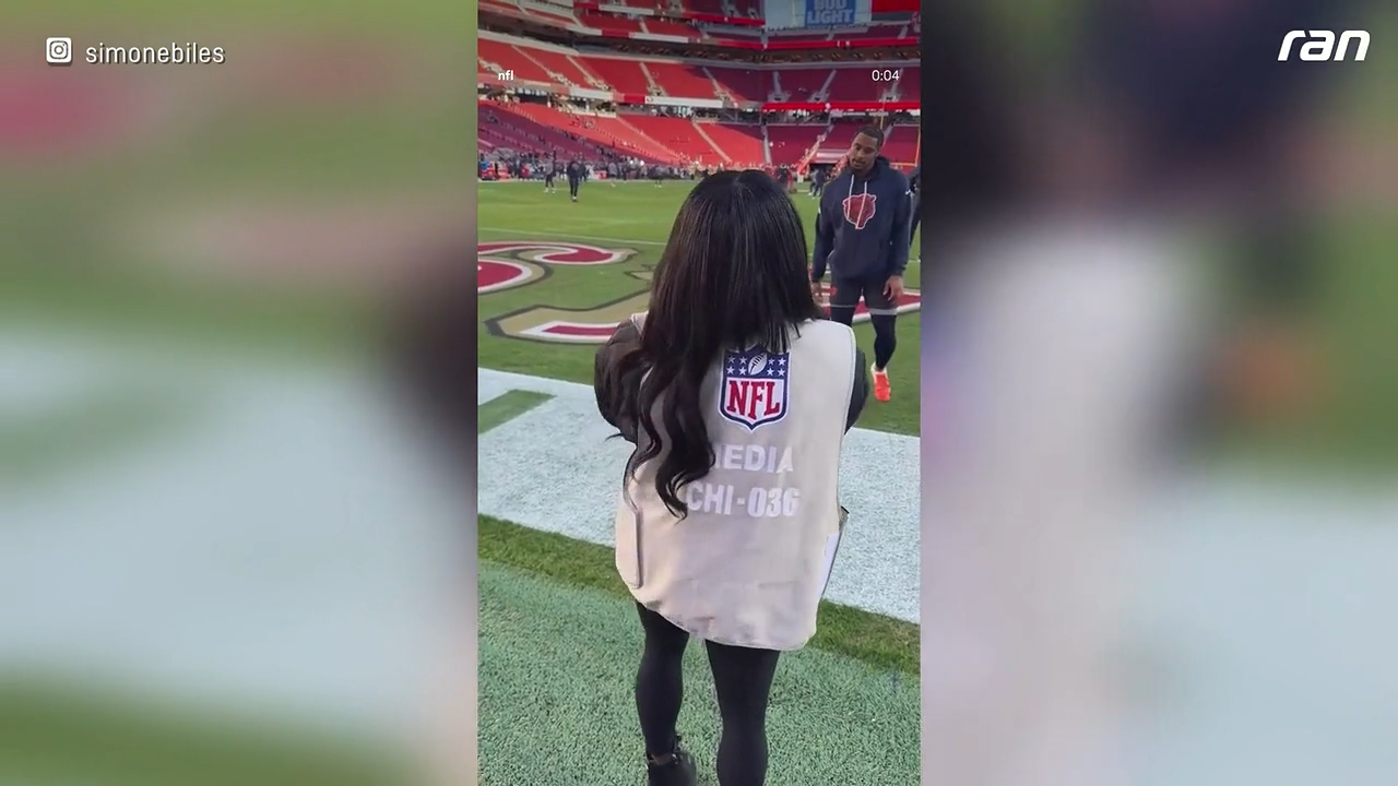 NFL: Überraschung geglückt! Olympiasiegerin als Fotografin am Spielfeld