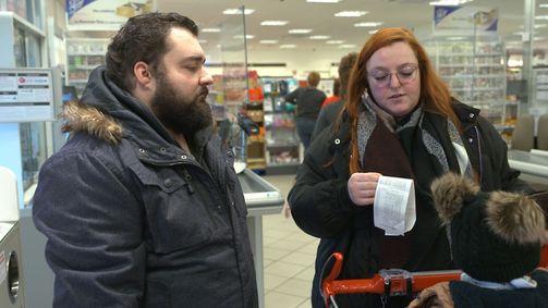 Über Geld spricht man doch! Über Geld spricht man doch! Folge 4: Ein junges Paar leidet unter der Inflation