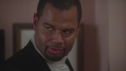 Charmed - Zauberhafte Hexen Charmed - Zauberhafte Hexen Folge 13: Quälgeister