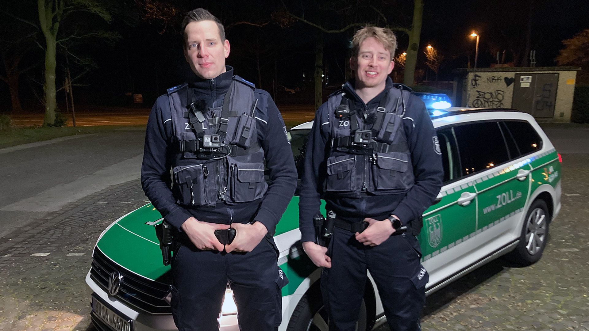 Themen u. a.: Illegale Ware im Kiosk; außerdem: Kleiner Vogel, große Rettung