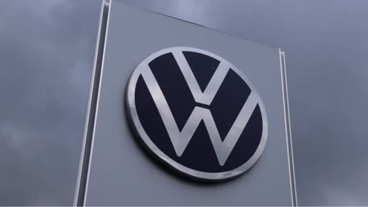 VW fährt Produktion zurück: Zukunft von 2.300 Mitarbeiter:innen ungewiss