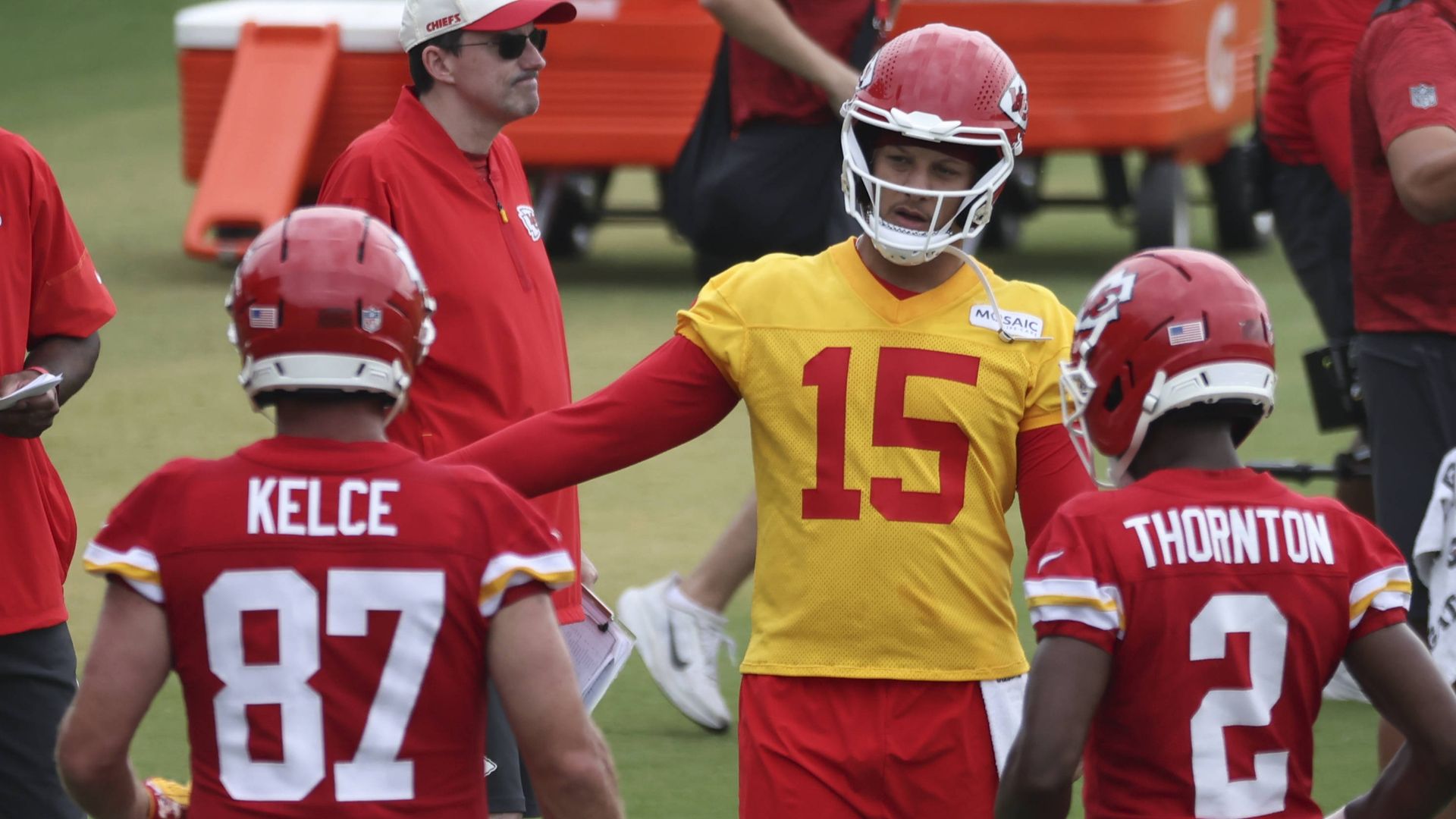 NFL: Chiefs-Magie ist zurück! Mahomes und Kelce wieder vereint auf dem Platz
