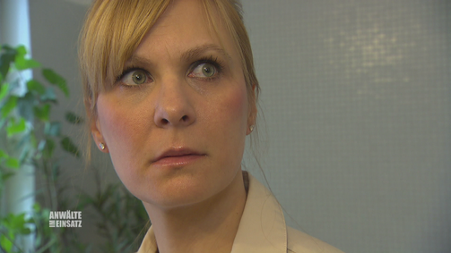 Anwälte im Einsatz Anwälte im Einsatz Folge 1: Ninas erwachen