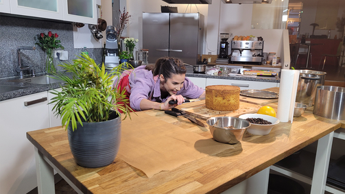 Promis backen privat Promis backen privat Folge 4: Das Lieblingsrezept von Sarah Engels