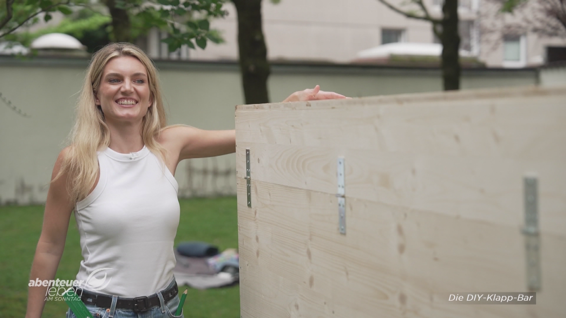Die DIY-Klappbar: Platzsparend, praktisch, perfekt für die nächste Gartenparty!