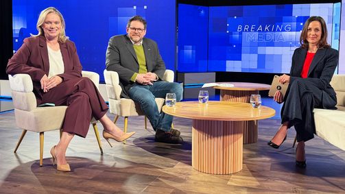 Breaking Media - Macht.Medien.Kompetenz. Breaking Media - Macht.Medien.Kompetenz. Folge 4: Breaking Media: Achtung Fake!