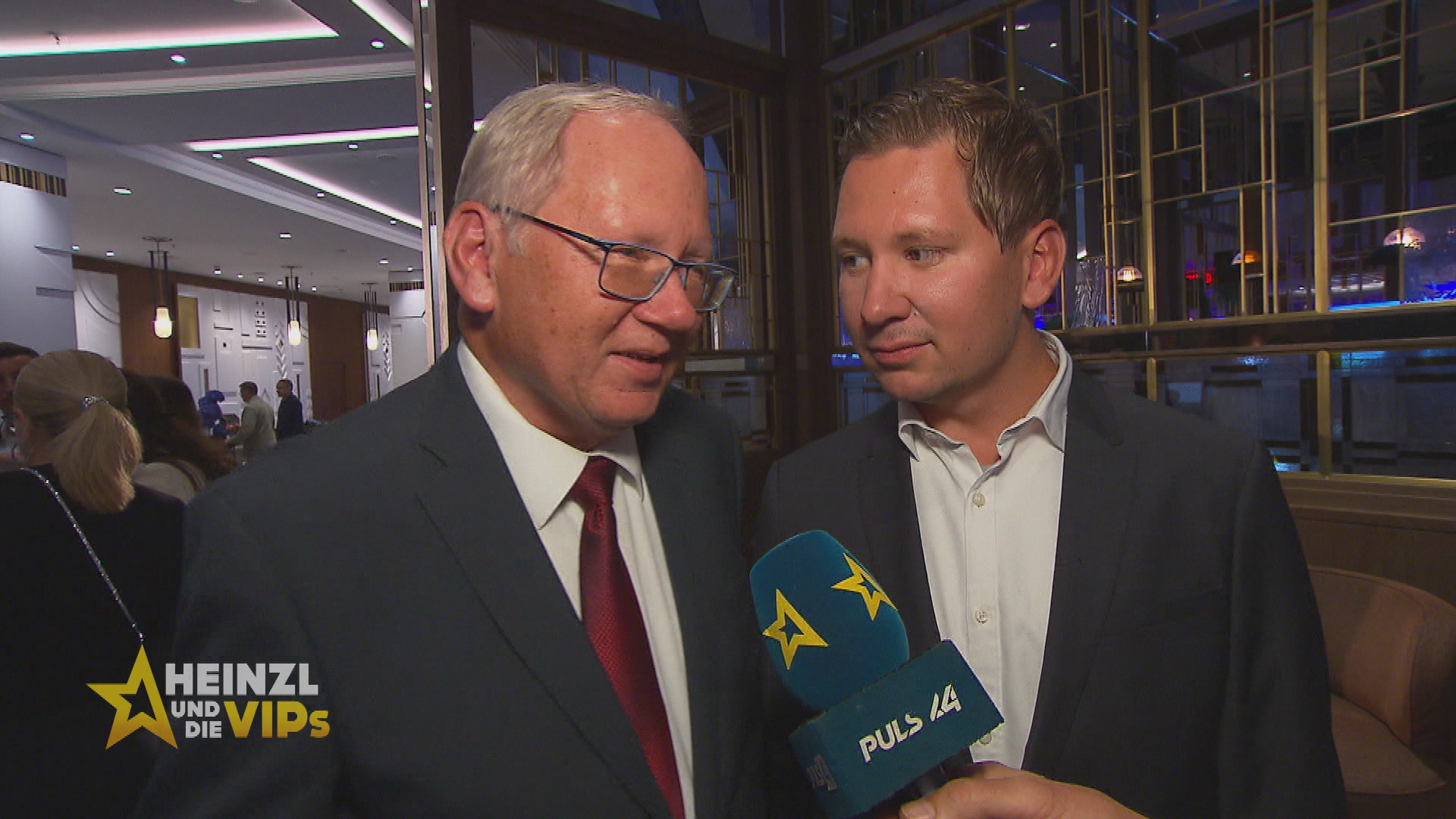 Heinzl und die VIPs Staffel 15 Folge 14: Heinzl und die VIPs 25.09.2025