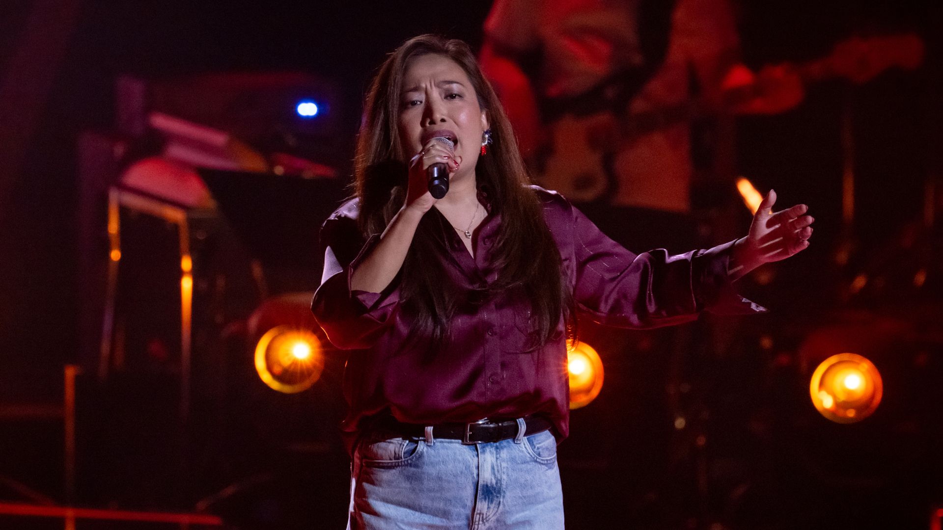 Emotionale Liebeserklärung: May Feiler singt "Wind Beneath My Wings"