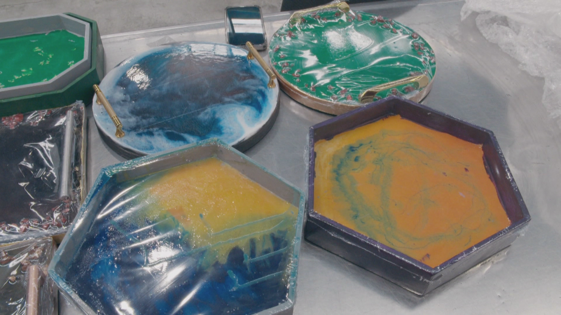 Fadenscheinige Kunst