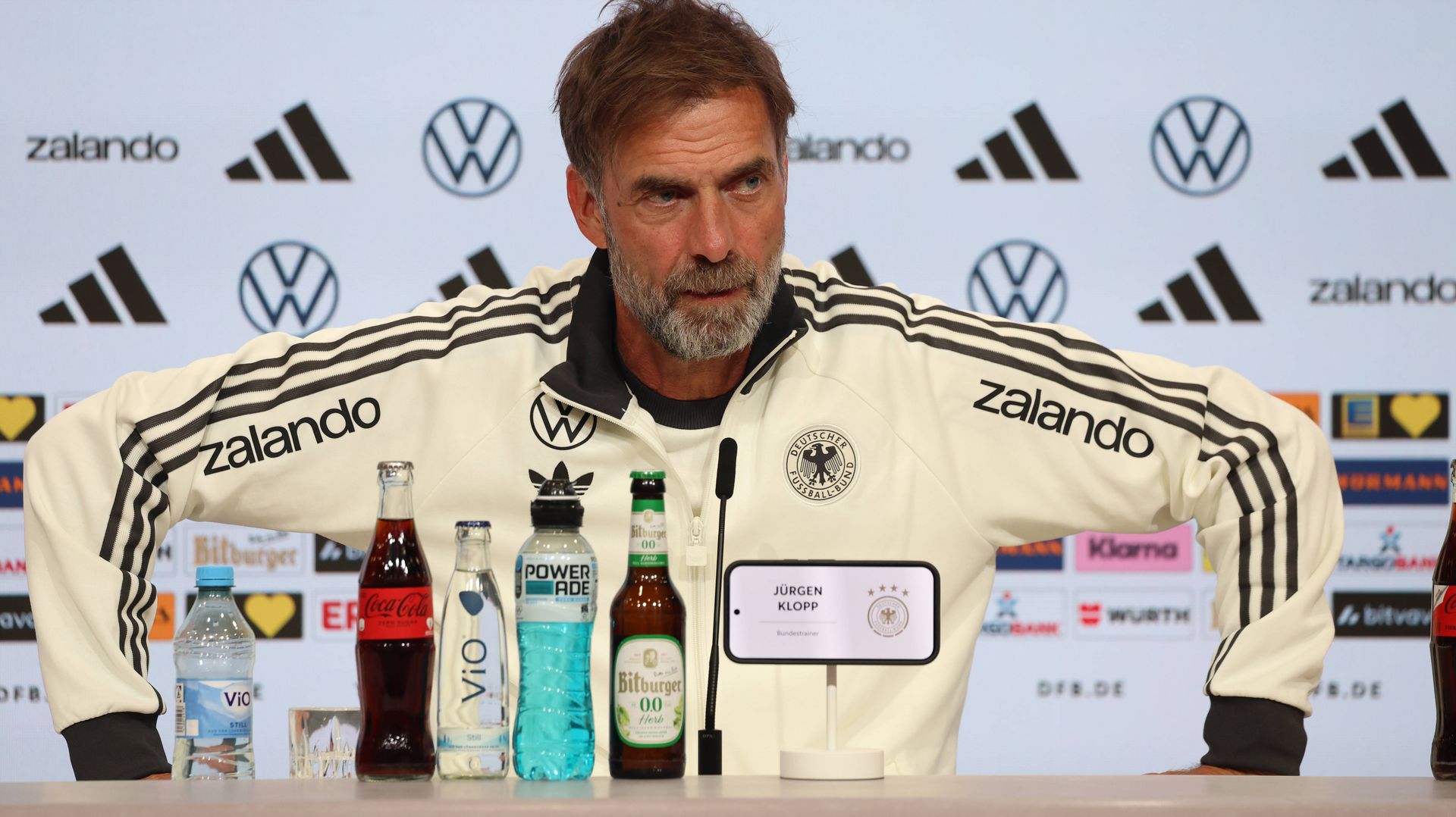 DFB-Spiel gegen Serbien: Wer wird Kapitän?
