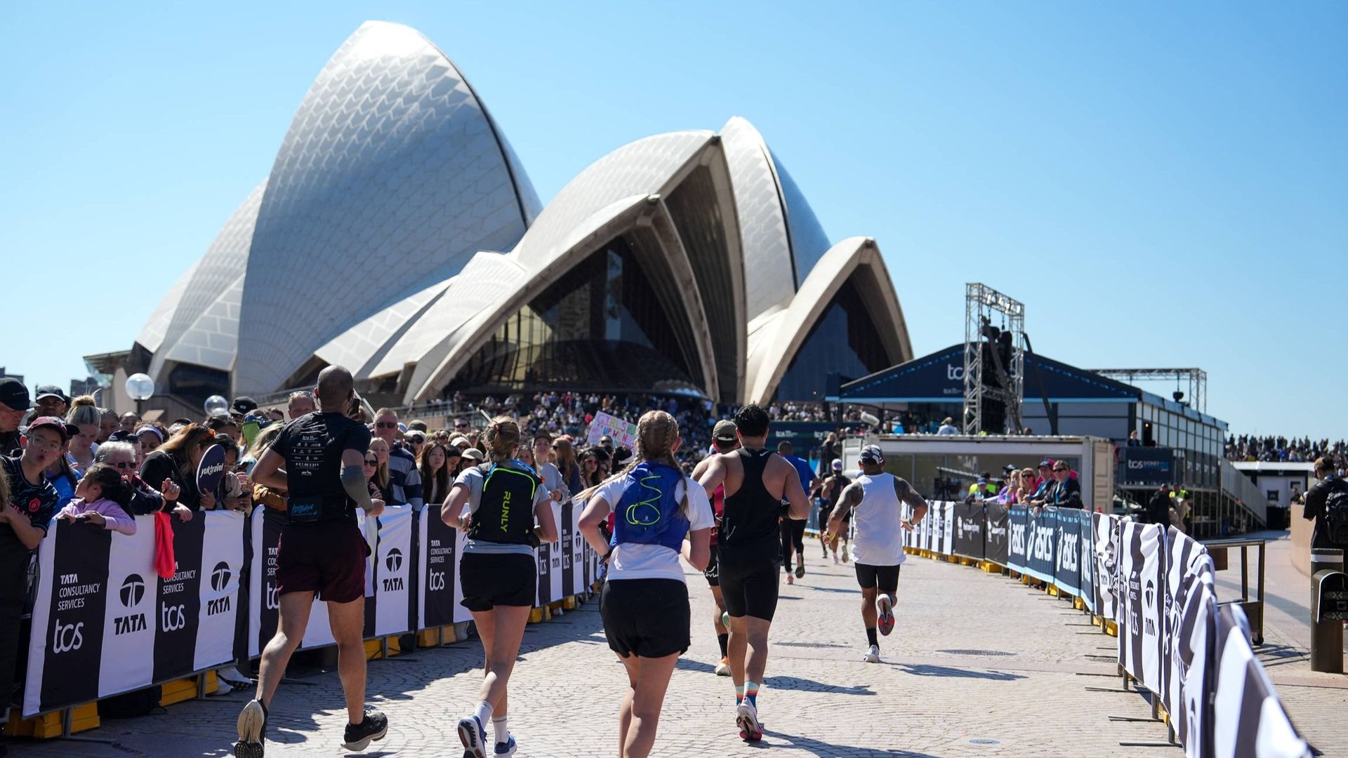 Allianz Arena auf der Marathon-Medaille von Sydney