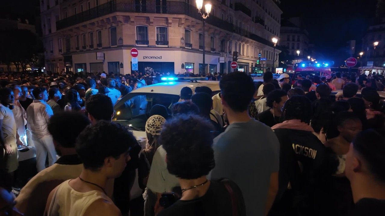 Frankreich: Spritzenattacken bei Festival