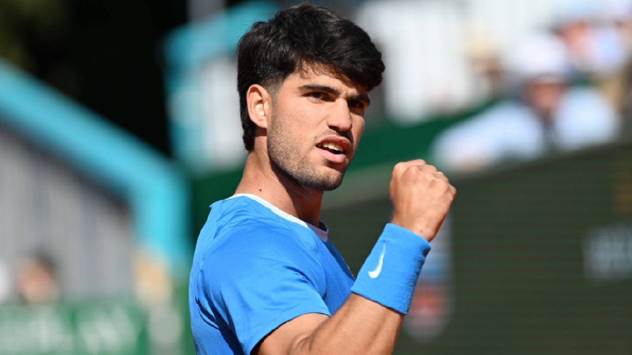 Tennis: Völlig neuer Look! Carlos Alcaraz kaum wiederzuerkennen