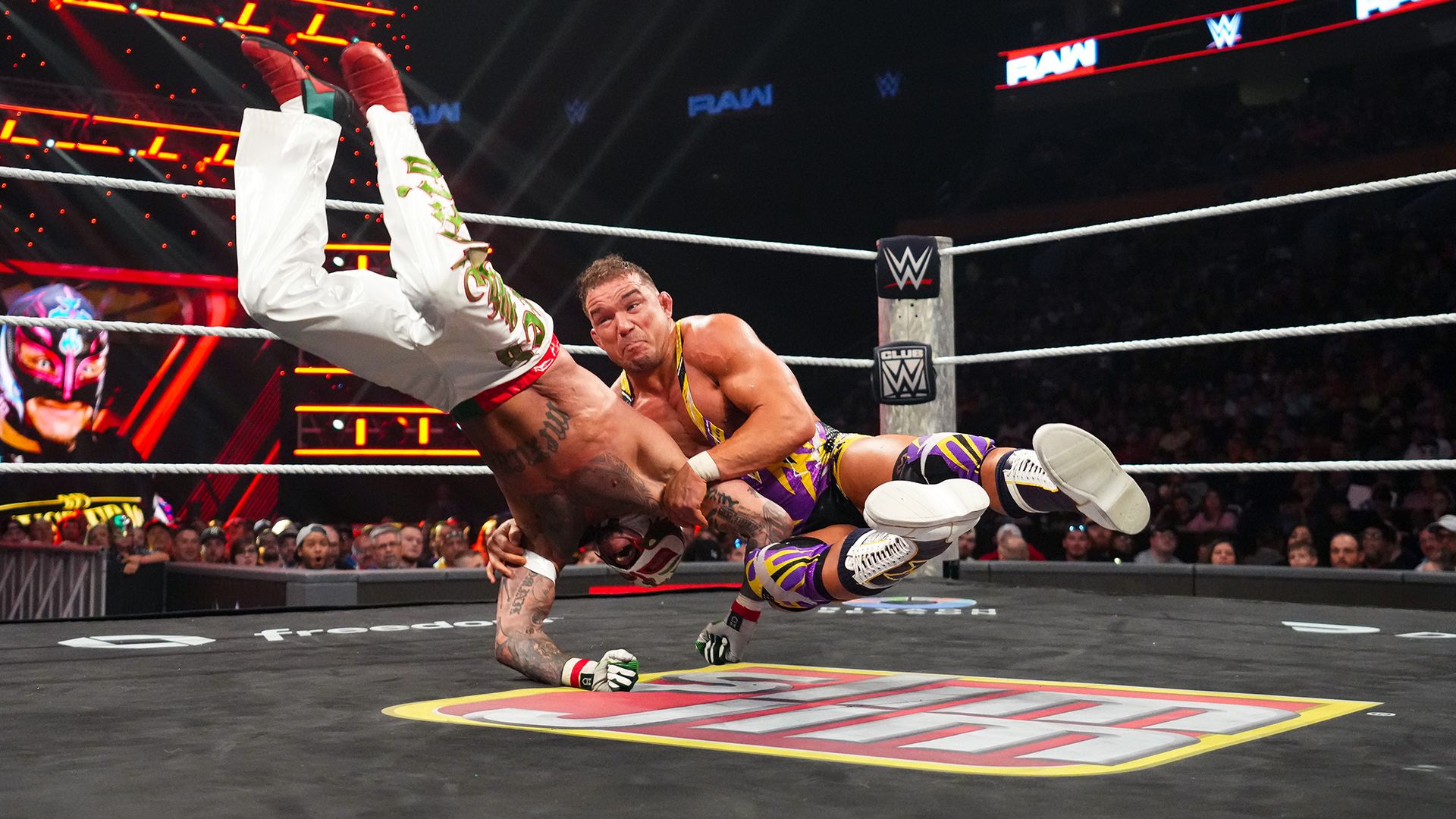 Chad Gable bringt Legende Rey Mysterio ins Wanken