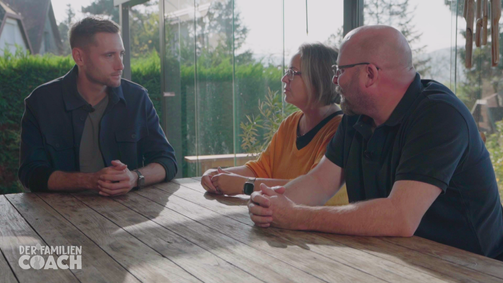 Der Familiencoach - Erziehung kinderleicht! DER FAMILIENCOACH - ERZIEHUNG KINDERLEICHT! - 01. STAFFEL Folge 2: Konzentrationskiller Smartphone