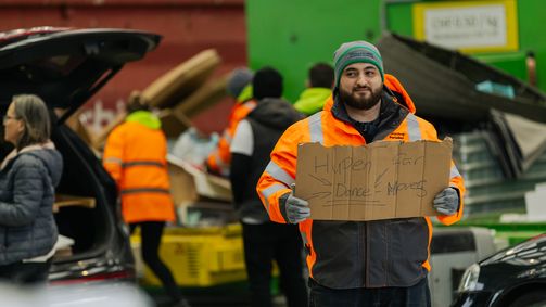 KURDS IM OHR KURDS IM OHR Folge 2: "Ich hau dich"