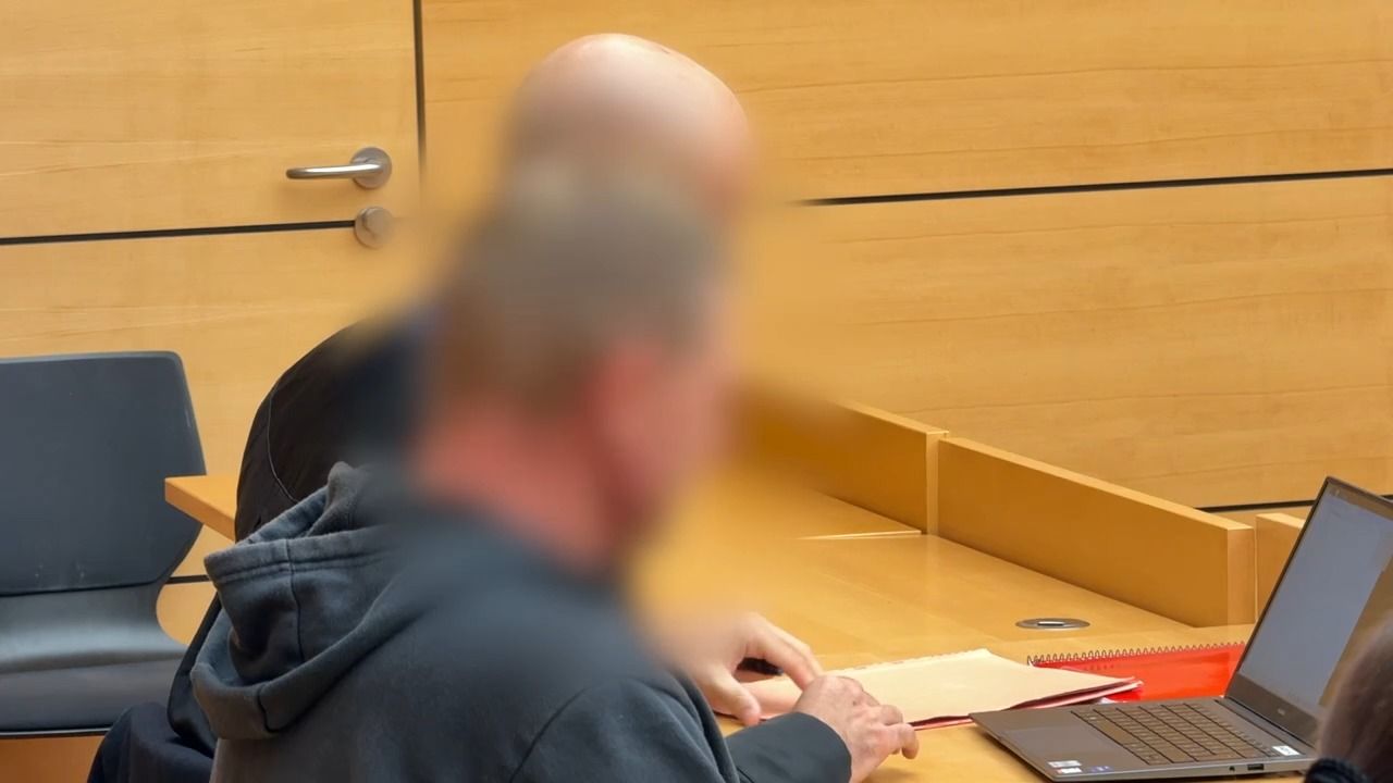 Prozess nach tödlichem Silvesterabend: Wer schoss die Rakete?
