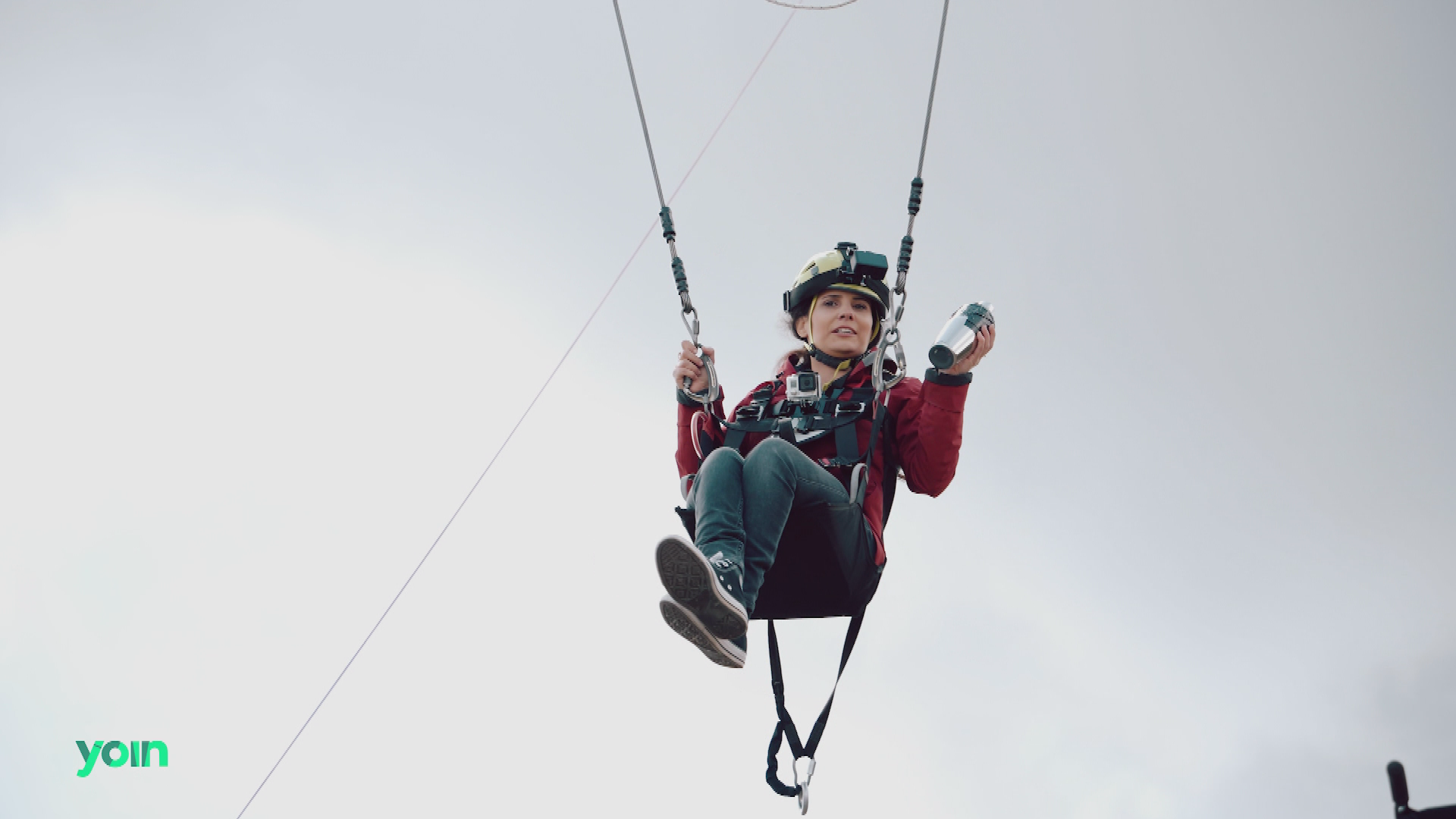 Mit Gebärdensprache - Geschaukelt, nicht gerührt: Die James Bond Challenge