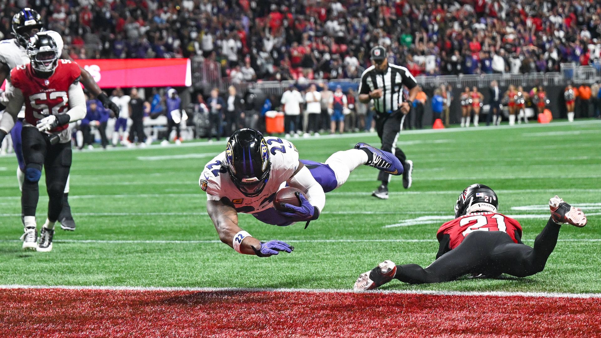 NFL: Derrick Henry tankt sich durch – seine besten Läufe