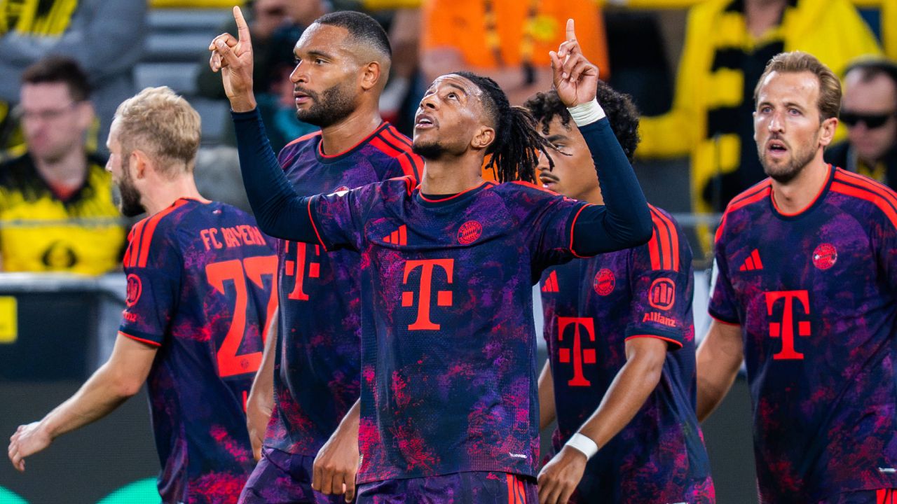 Franz Beckenbauer Supercup - BVB-Fans stinksauer: "Bayern-Dusel"
