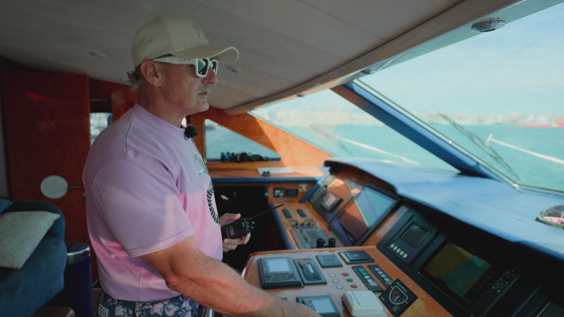 Schiff ahoi! Ausflug mit der Luxusyacht - Christian Imbusch auf hoher See