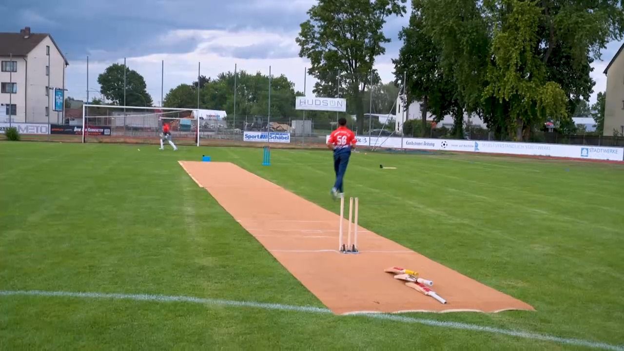 Bayernsport: Fast Balls mit bis zu 135 km/h beim Cricket in Landshut