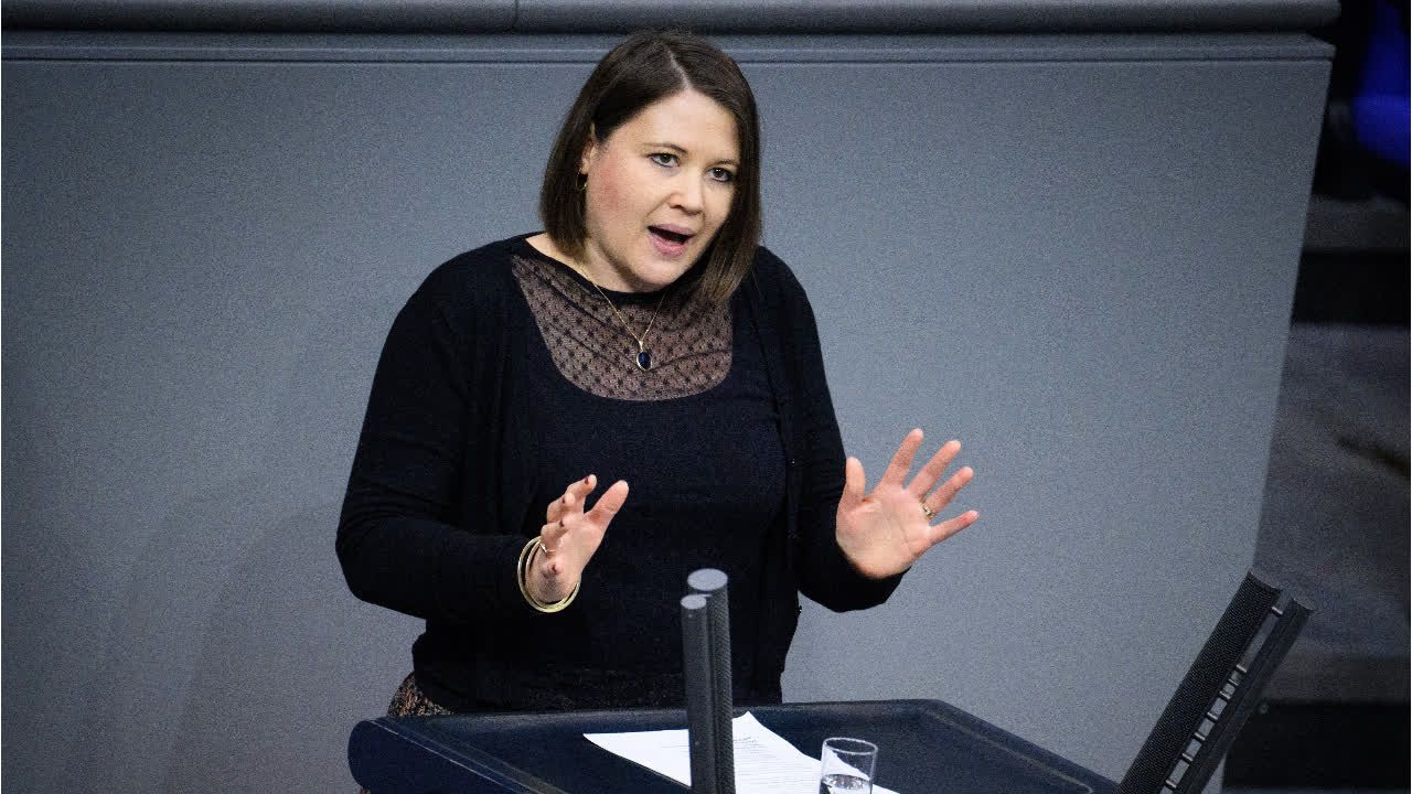 BAföG: SPD-Politikerin droht mit Koalitionsbruch