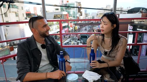 Tinderreisen TINDERREISEN, 08. STAFFEL Folge 2: Wenn die Aura türkis leuchtet