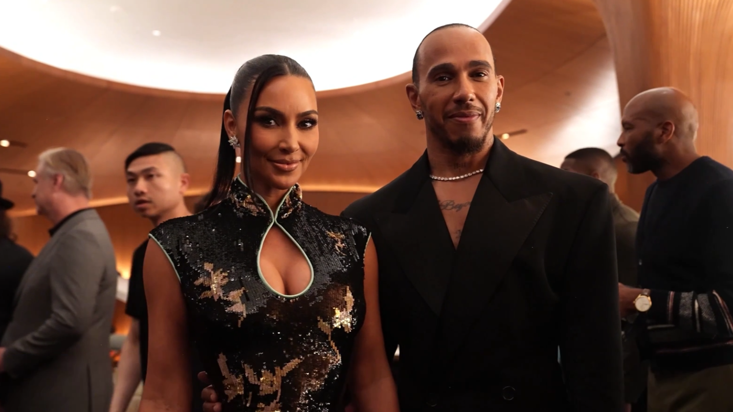 Lewis Hamilton und Kim Kardashian besuchen Gala von "Star Wars"-Schöpfer