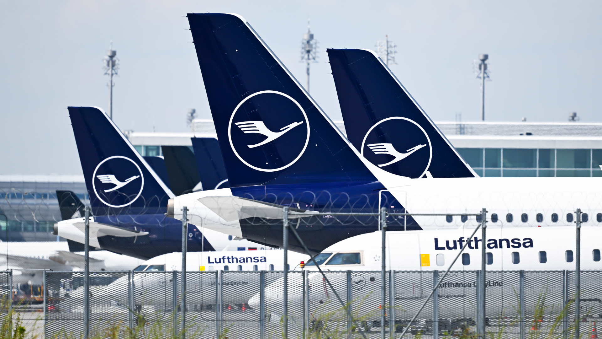 Kerosin: Lufthansa streicht 20.000 Flüge