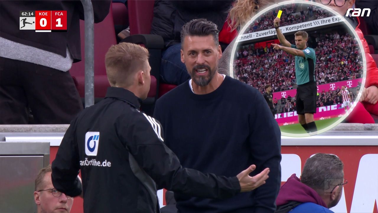 Sandro Wagner telefoniert wegen Gelb-Sperre mit DFB