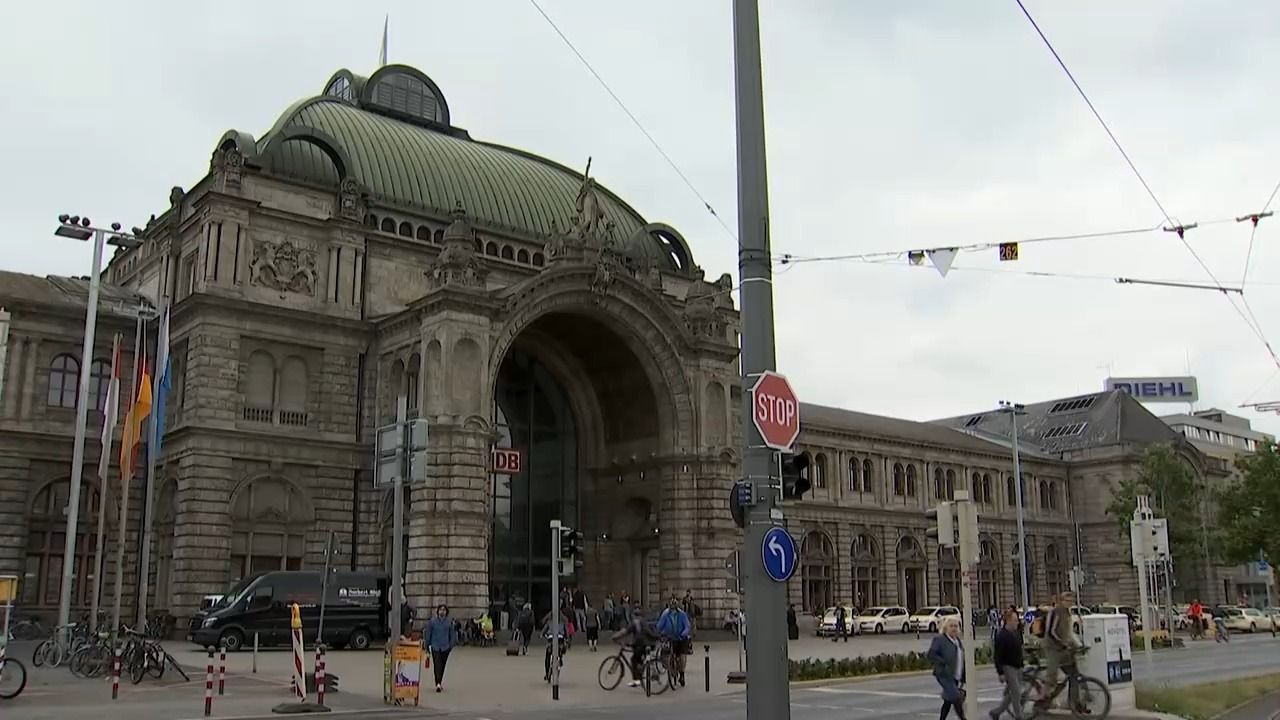 Missbrauchsverdacht in Nürnberg: Polizei nimmt weitere Männer fest