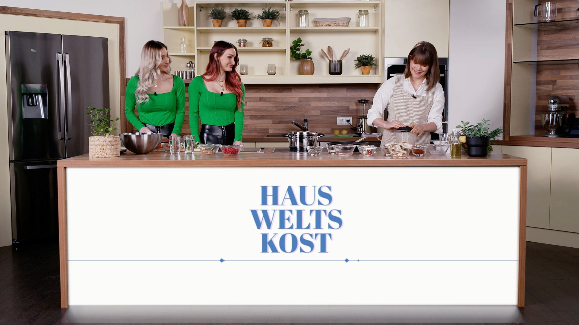 Staffel 1 Folge 8: Hausweltskost mit Theresa und Baessler Twins