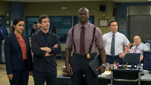 Brooklyn Nine-Nine Brooklyn Nine-Nine Folge 6: Im Universum ist alles im Lot, Baby