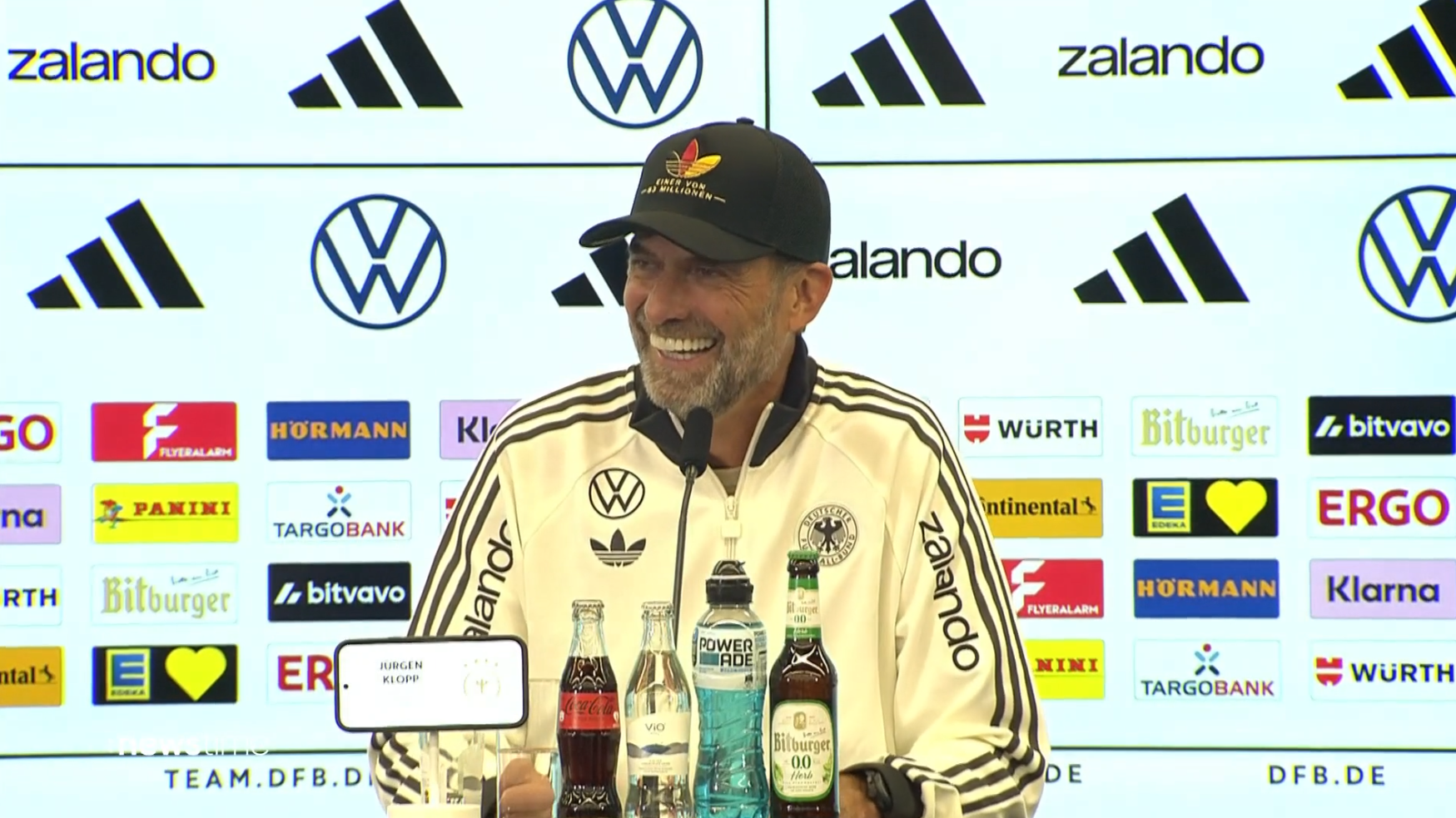 DFB-Kader wird zum Ratespiel - Klopp scherzt mit Journalisten