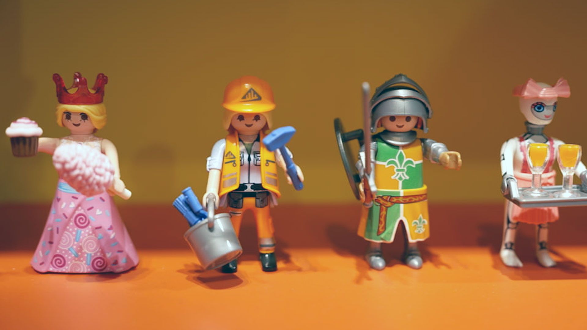 Playmobil, Märklin, Carrera & Co.