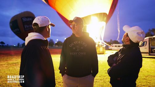 Roadtrip - Drei Spitzenköche auf vier Rädern Roadtrip Australien - Drei Spitzenköche auf vier Rädern Folge 4: Im Heißluftballon über Melbourne und ein Camper-Crash